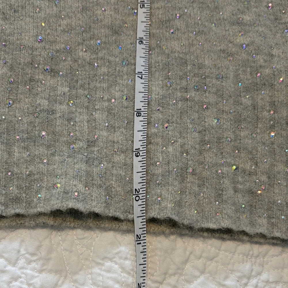 J. Crew Light Gray Sweater with Sparkle Accents - xs NWT - Picture 13 of 16